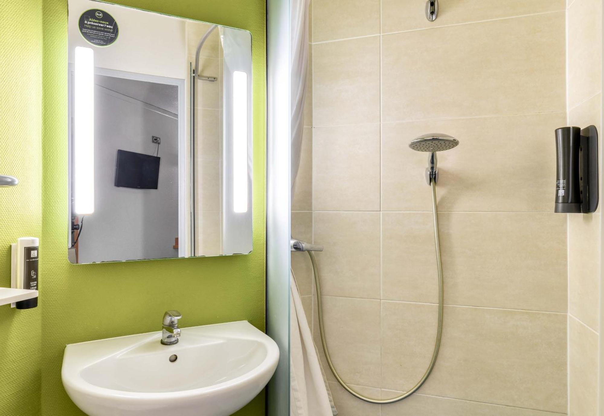 B&B Hotel Narbonne 2 エクステリア 写真