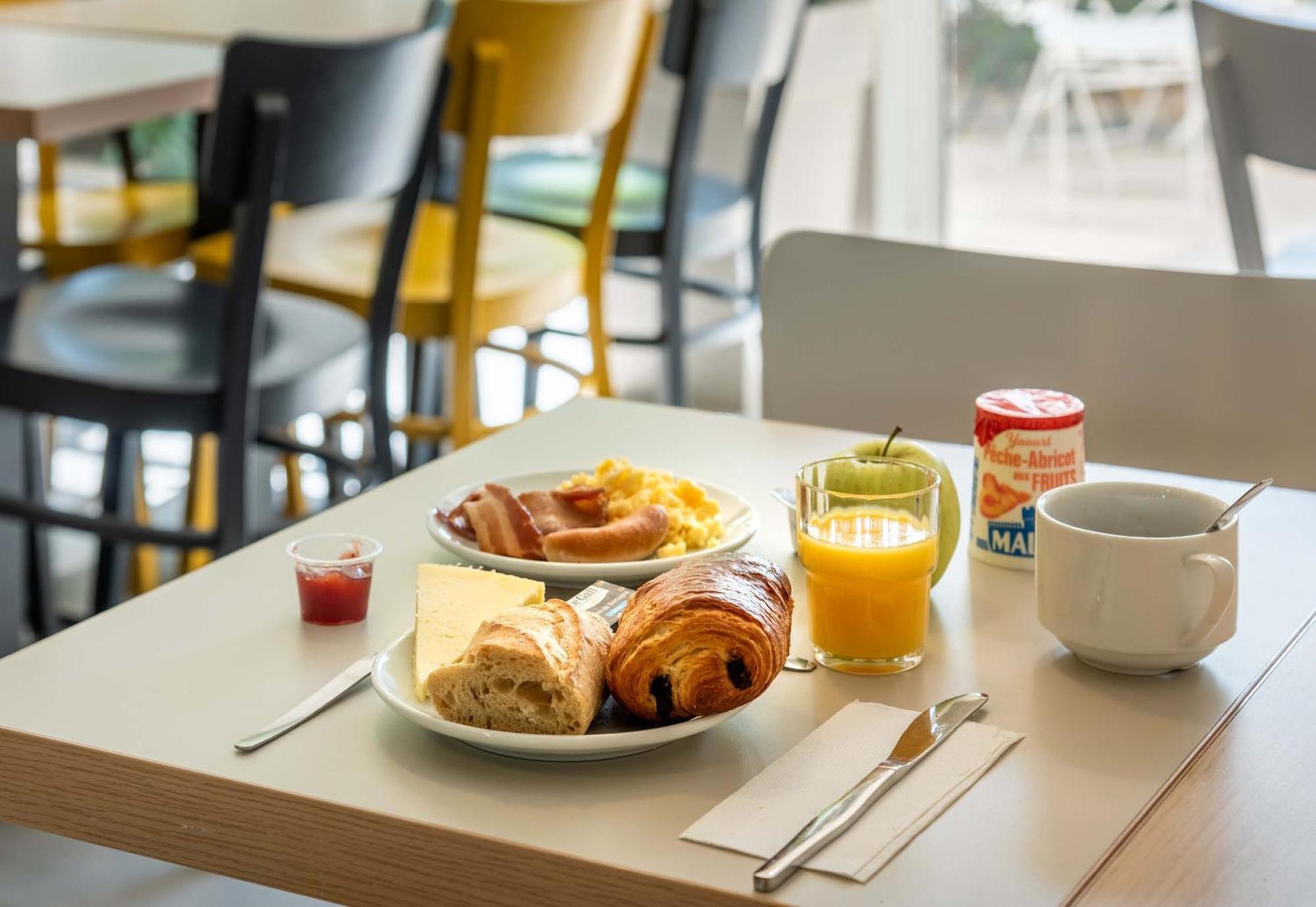 B&B Hotel Narbonne 2 エクステリア 写真